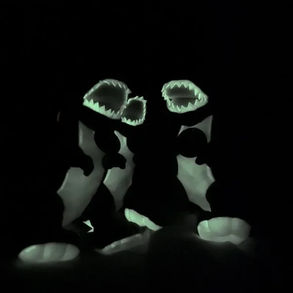 夜光暴龍夜光特寫