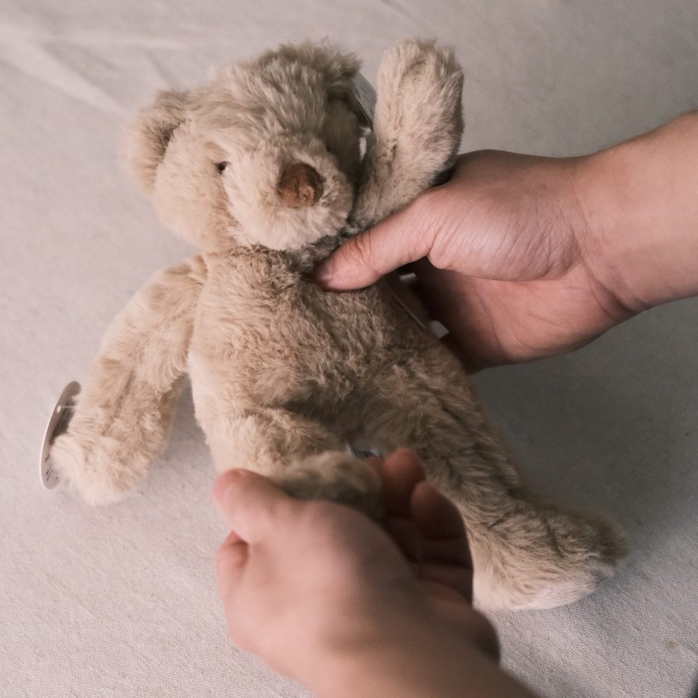 瑞典 Teddykompaniet Sven迷你奶茶熊