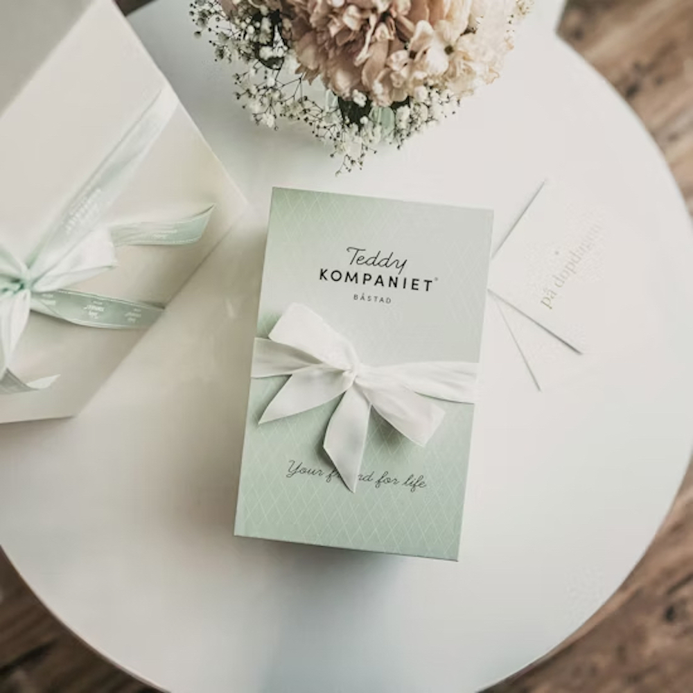 瑞典 Teddykompaniet Sven奶茶熊毯子禮盒